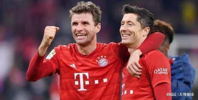 就把油门踩 就把油门踩